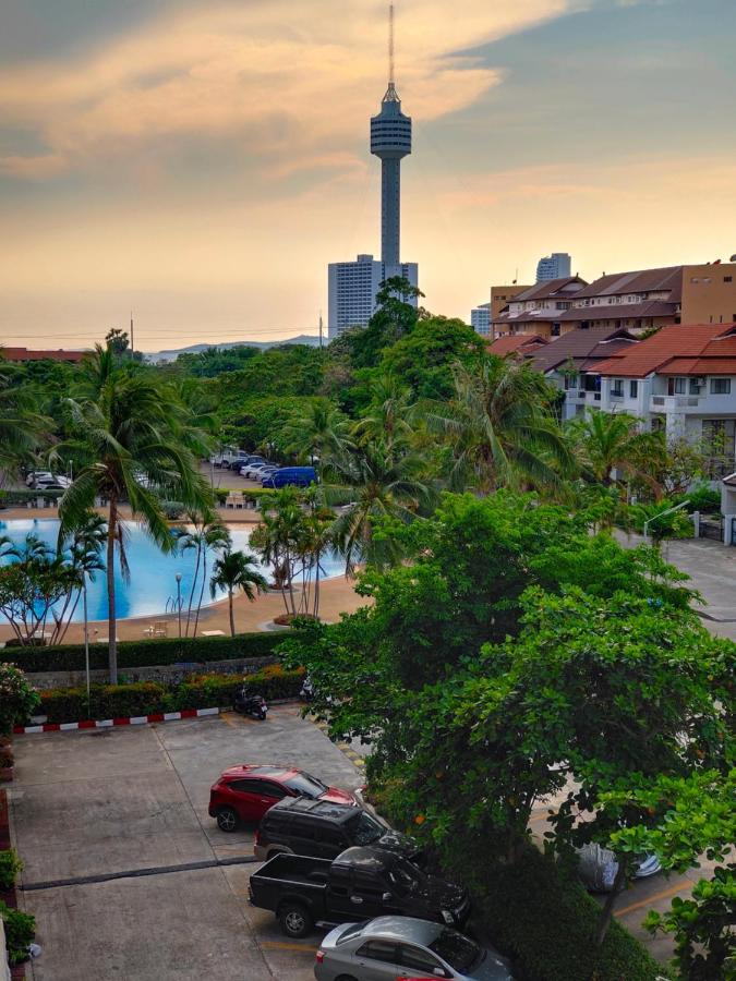 View Talay 1B By Fernando Daire Pattaya Dış mekan fotoğraf